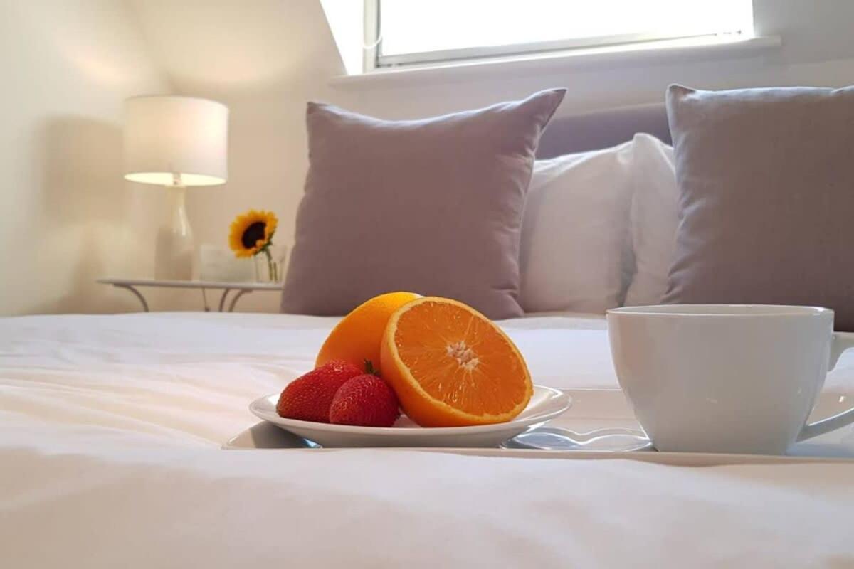 Modern Apartment In The Heart Of Oxford With Secure Underground Parking Экстерьер фото